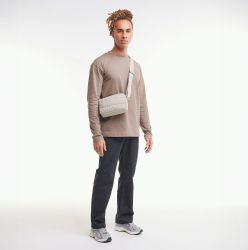 Got Bag Puffer crossbody, scallop