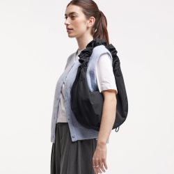 Got Bag Moon Bag Ruffle, musta