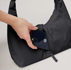 Got Bag T-shape Mini, musta