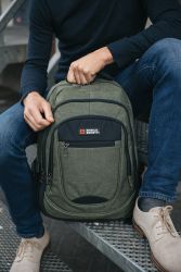 Enrico Benetti Hamburg tietokonereppu 17", olive