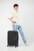 American Tourister Flytwist keskisuuri matkalaukku, Shadow black