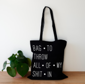 Deadpixel olkakassi, Bag to throw