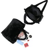 Gallantry Melia shopperi, musta