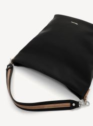 Tamaris olkalaukku Kirsten, 34442, musta