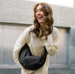 Got Bag Moon Bag Large, musta