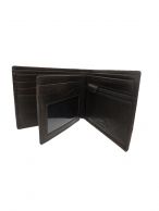 Musta nahkainen lompakko