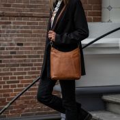 The Chesterfield Brand Tulum, nahkainen olkalaukku, konjakki